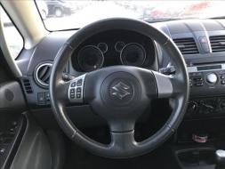 Suzuki SX4 1,6 23207951-1047727.jpg