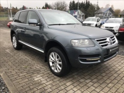 Volkswagen Touareg 3,0 23299527-1050755.jpg